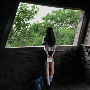 纸壳厂偷拍视频在线观看
